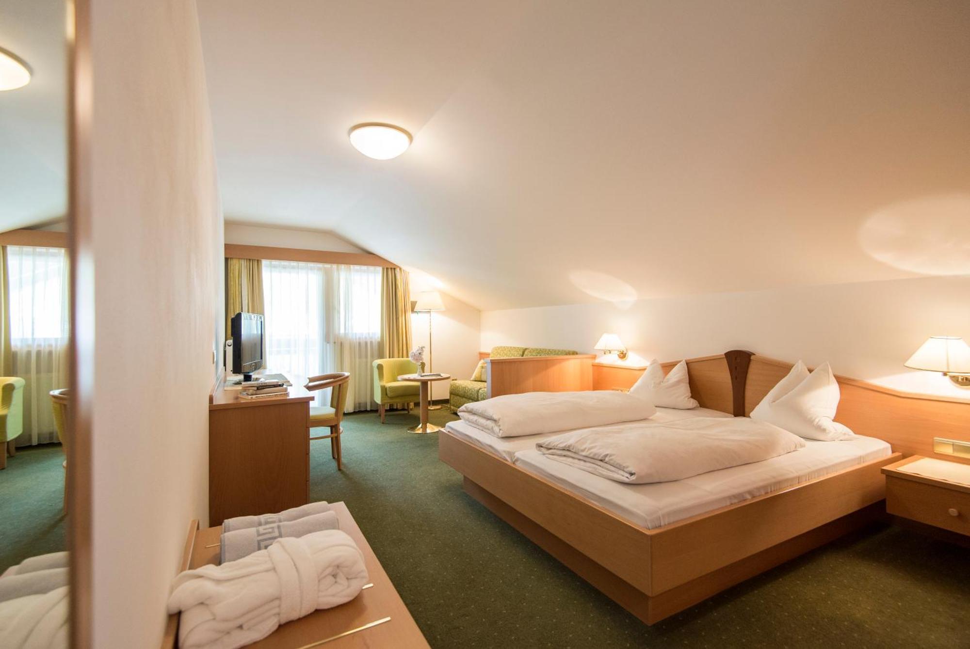 Hotel Erzherzog Johann Scena Camera foto